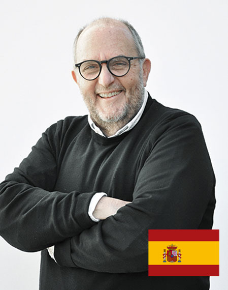 Arq. Albert de Pineda